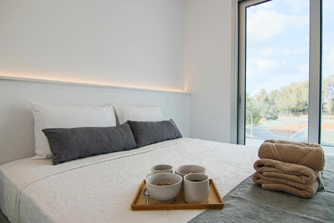Phaedrus Living - Seaside Executive Flat Harbour 201 Appartement Paphos Buitenkant foto
