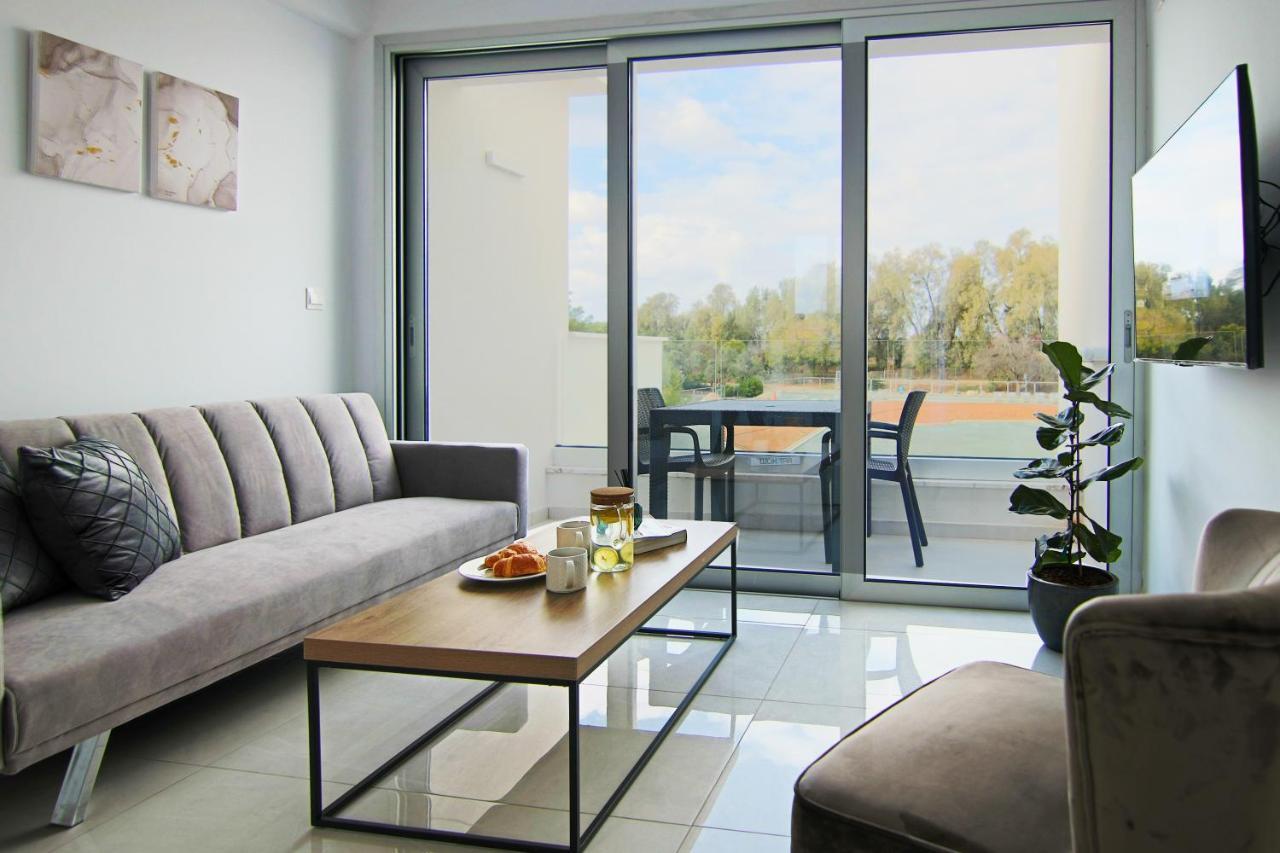 Phaedrus Living - Seaside Executive Flat Harbour 201 Appartement Paphos Buitenkant foto